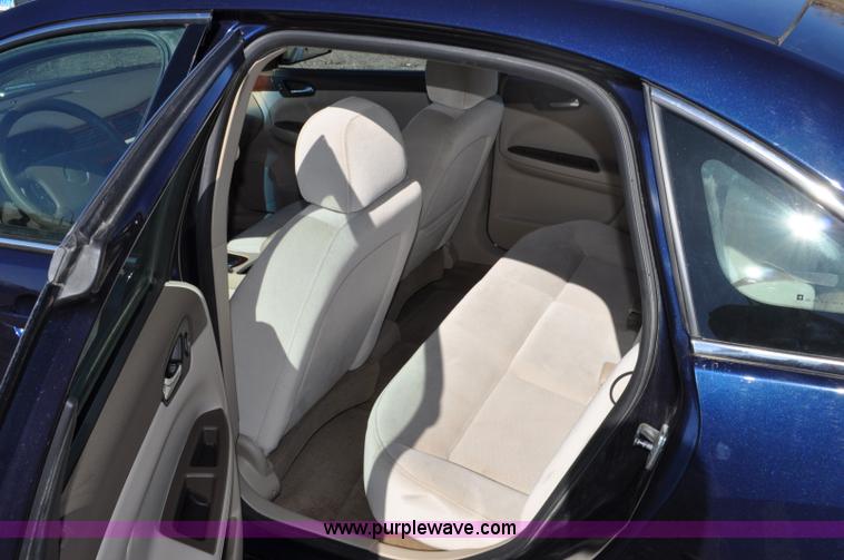 image for item G6439 2007 Chevrolet Impala LS