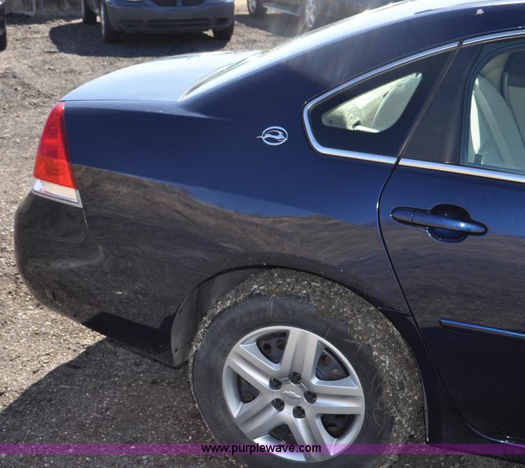 image for item G6439 2007 Chevrolet Impala LS