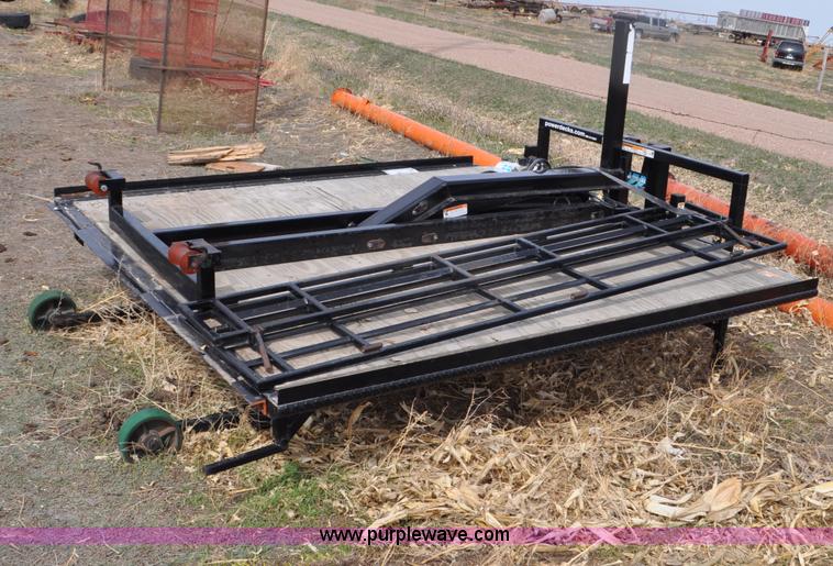 image for item G6447 2007 Ameri-Deck hydraulic snowmobile/ATV loading system