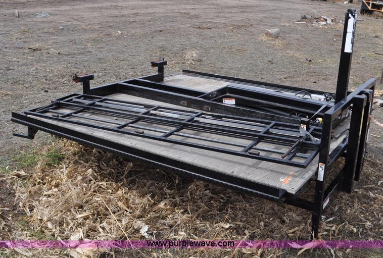 image for item G6447 2007 Ameri-Deck hydraulic snowmobile/ATV loading system