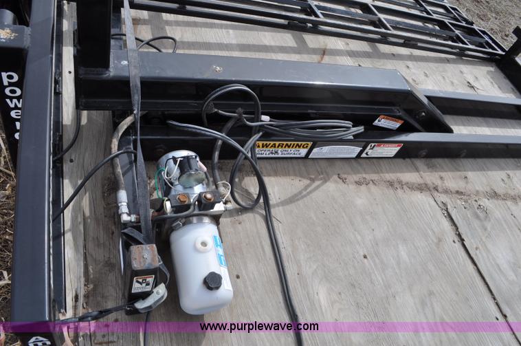 image for item G6447 2007 Ameri-Deck hydraulic snowmobile/ATV loading system