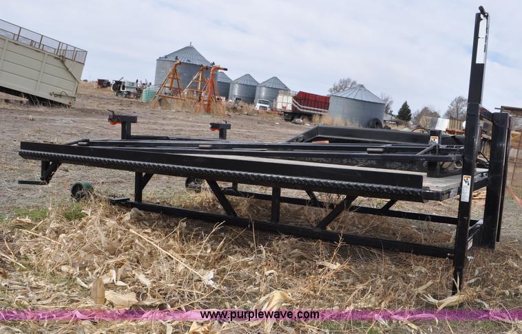 image for item G6447 2007 Ameri-Deck hydraulic snowmobile/ATV loading system