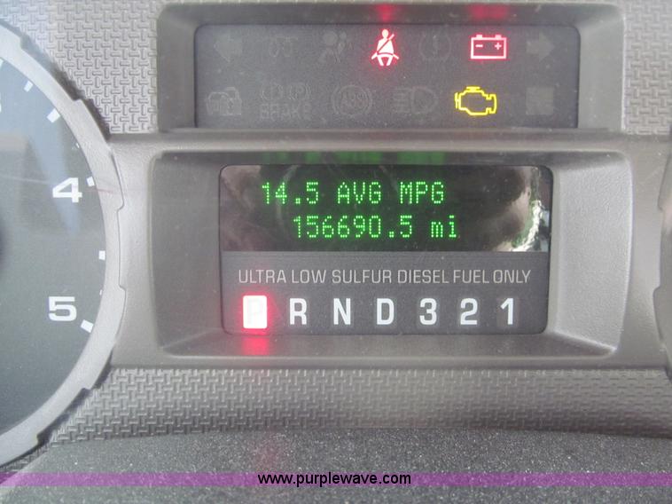 image for item G9563 2008 Ford F350 Super Duty XL pickup truck