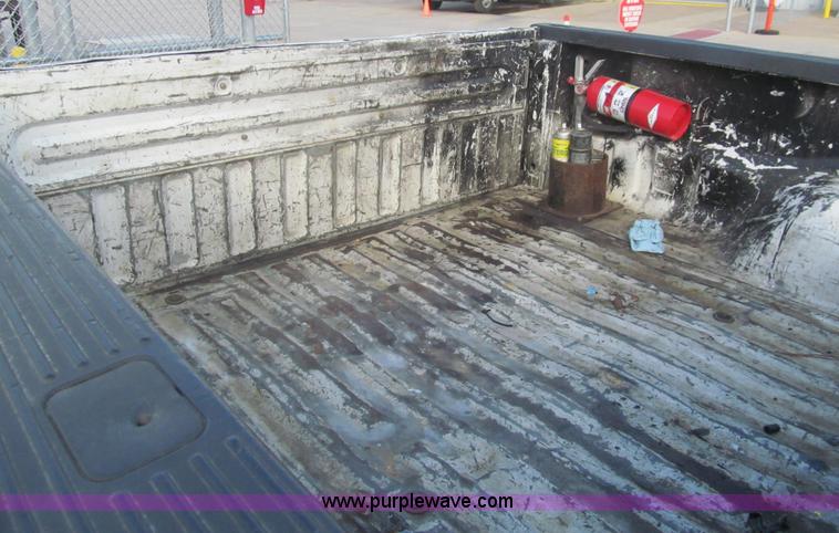 image for item G9563 2008 Ford F350 Super Duty XL pickup truck