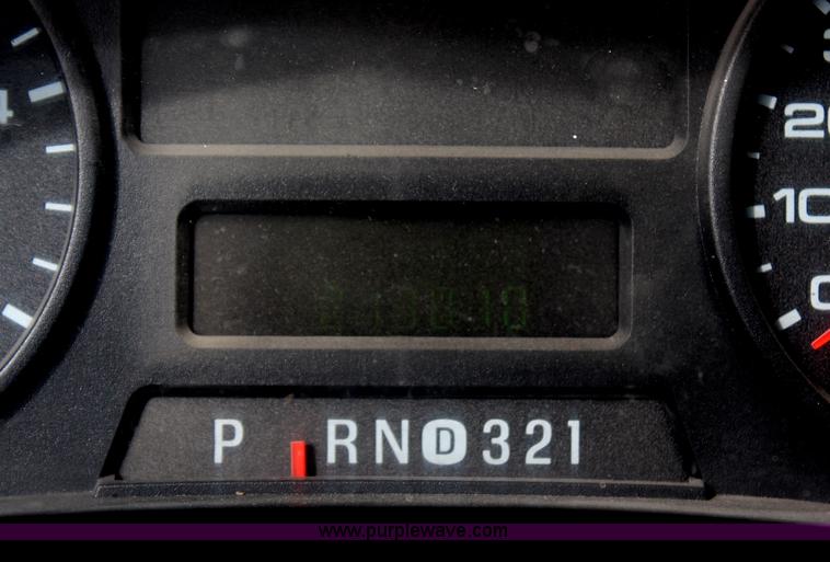 image for item H1413 2005 Ford F250 Super Duty SuperCab pickup truck