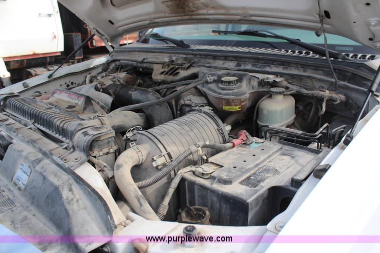 image for item H1413 2005 Ford F250 Super Duty SuperCab pickup truck