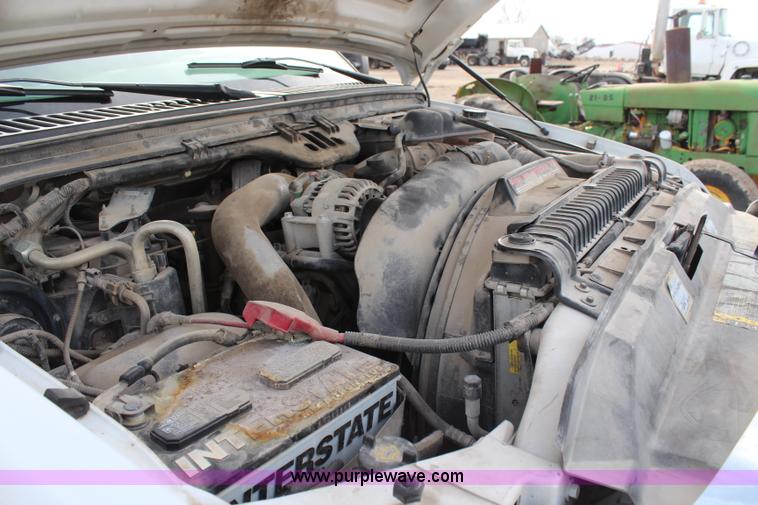 image for item H1413 2005 Ford F250 Super Duty SuperCab pickup truck