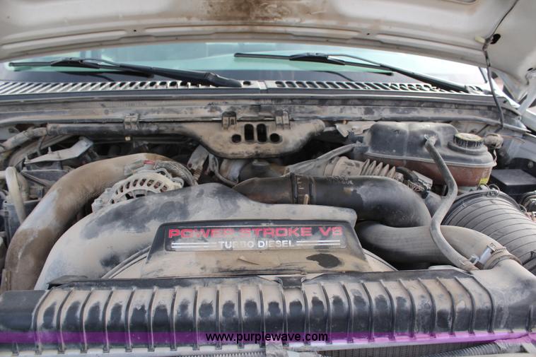 image for item H1413 2005 Ford F250 Super Duty SuperCab pickup truck