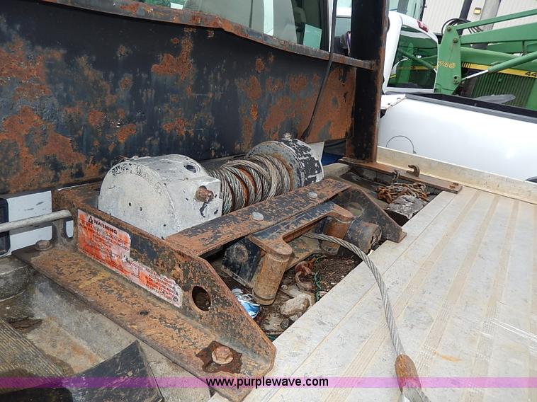 image for item H6207 2002 Ford F350 Super Duty pickup truck