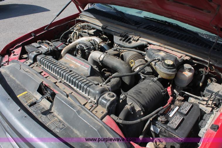 image for item H8272 2007 Ford F550 flatbed truck