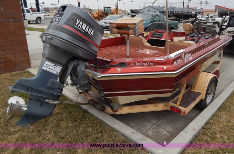 image for item I1053 1986 Charger 200 T-PRO fishing boat and trailer