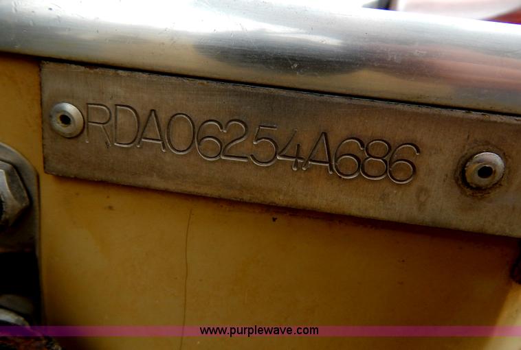 image for item I1053 1986 Charger 200 T-PRO fishing boat and trailer