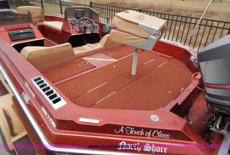 image for item I1053 1986 Charger 200 T-PRO fishing boat and trailer