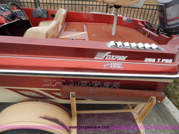 image for item I1053 1986 Charger 200 T-PRO fishing boat and trailer