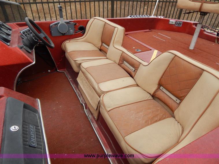 image for item I1053 1986 Charger 200 T-PRO fishing boat and trailer