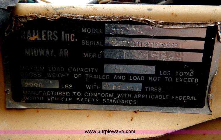 image for item I1053 1986 Charger 200 T-PRO fishing boat and trailer