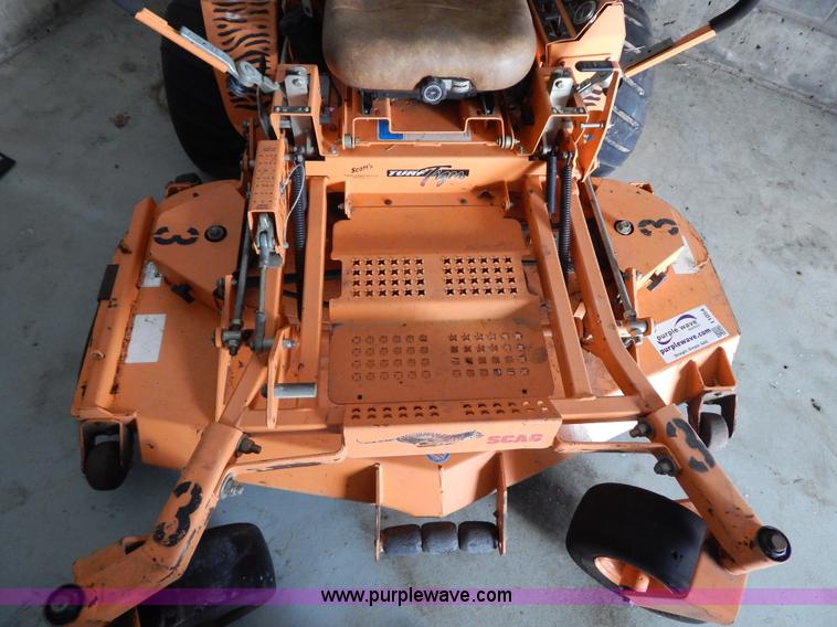 image for item I1054 Scag STT61V-27KA ZTR lawn mower