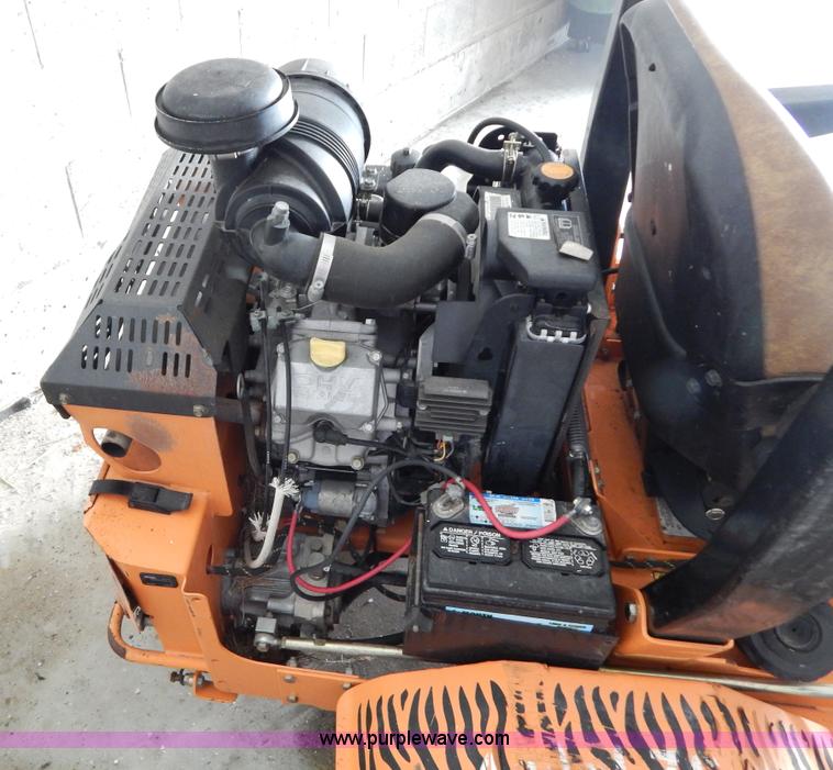 image for item I1054 Scag STT61V-27KA ZTR lawn mower