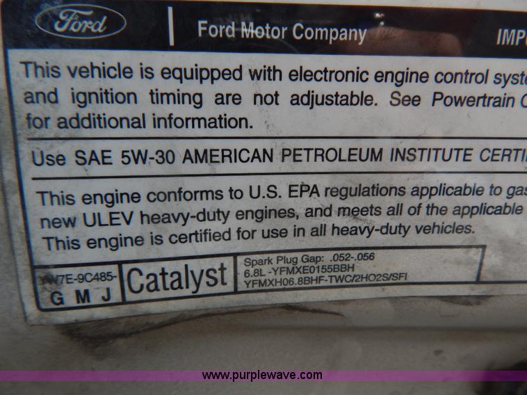 image for item I1076 2000 Ford Excursion XLT SUV