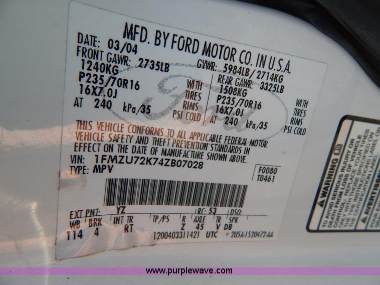 image for item I1078 2004 Ford Explorer XLS SUV