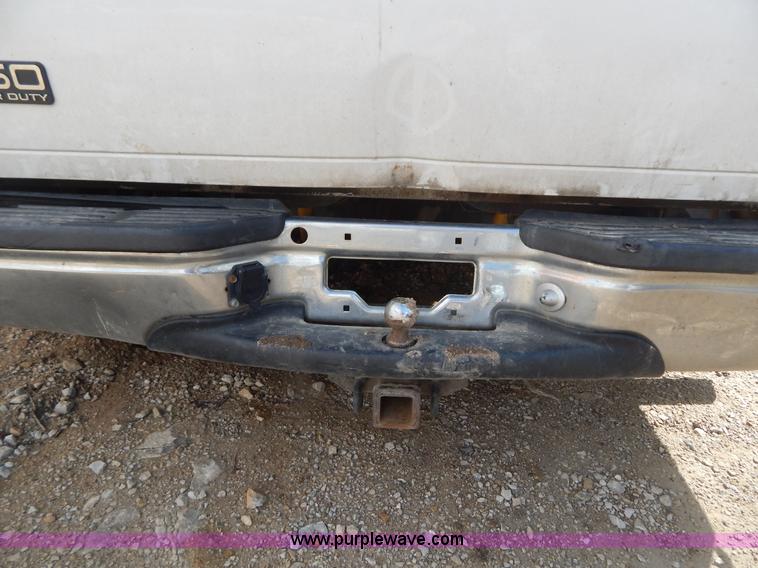 image for item I1104 1999 Ford F250 Super Duty pickup truck