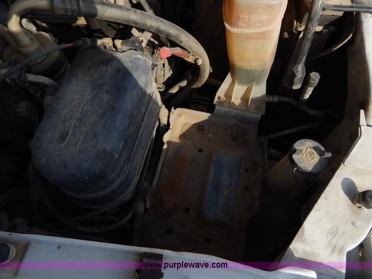 image for item I1104 1999 Ford F250 Super Duty pickup truck