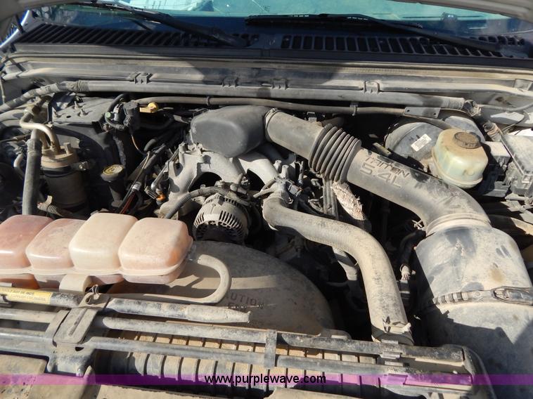 image for item I1104 1999 Ford F250 Super Duty pickup truck