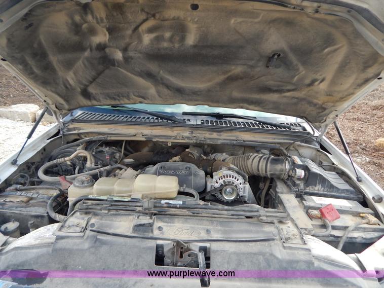 image for item I1104 1999 Ford F250 Super Duty pickup truck