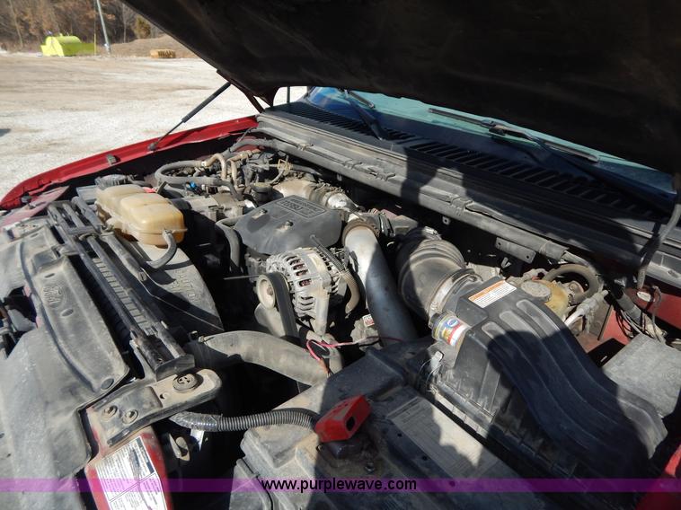 image for item I1105 1999 Ford F350 Super Duty pickup truck