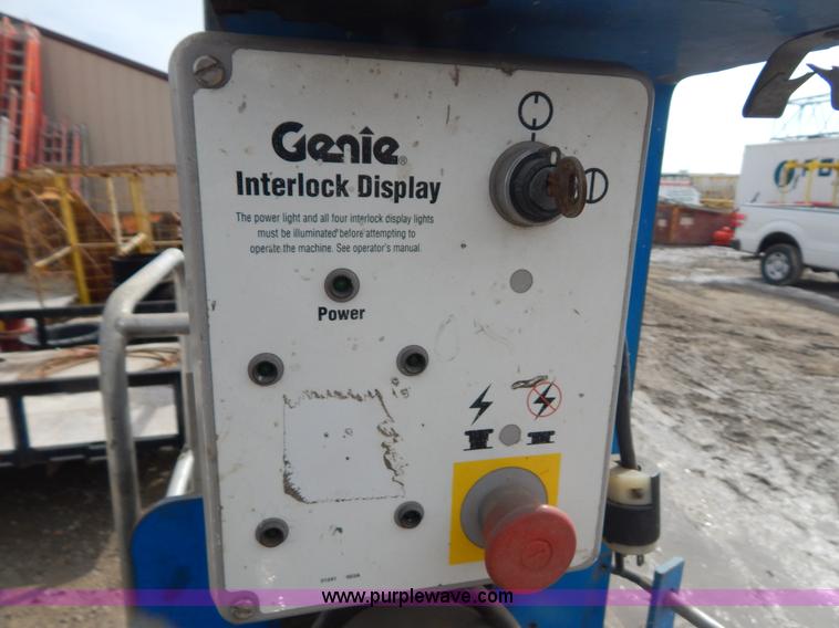 image for item I1138 Genie IWR-24 single man lift