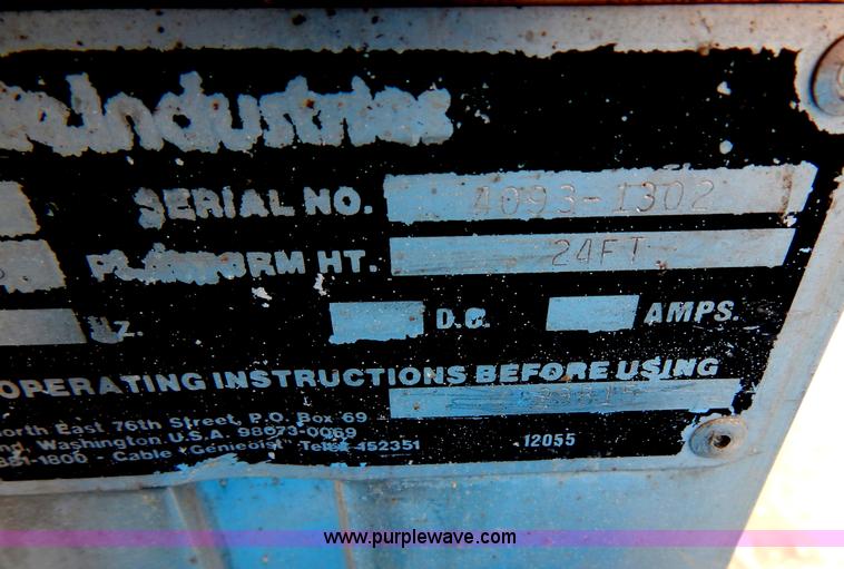 image for item I1138 Genie IWR-24 single man lift