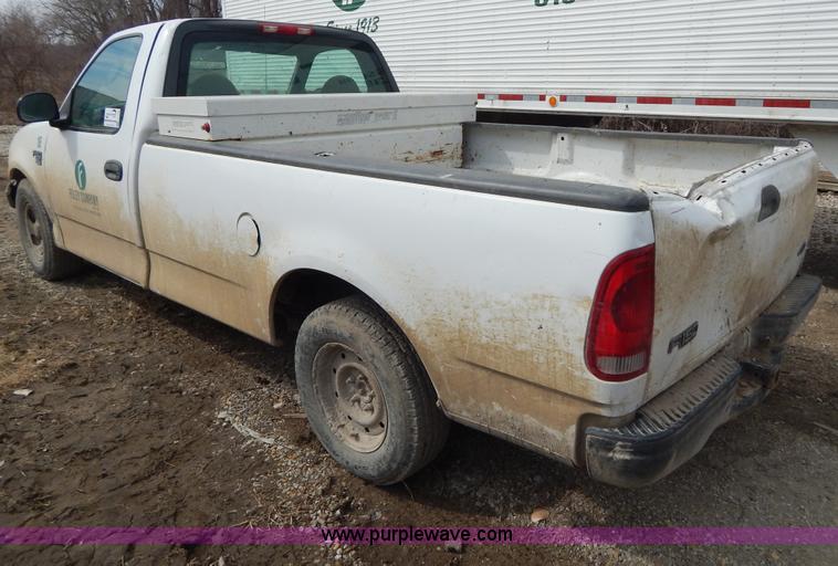 image for item I1139 2003 Ford F150 pickup truck