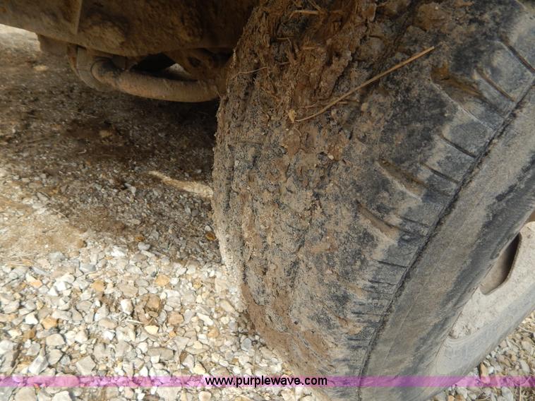 image for item I1139 2003 Ford F150 pickup truck