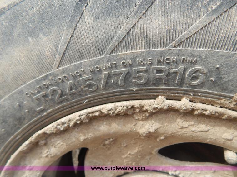 image for item I1139 2003 Ford F150 pickup truck