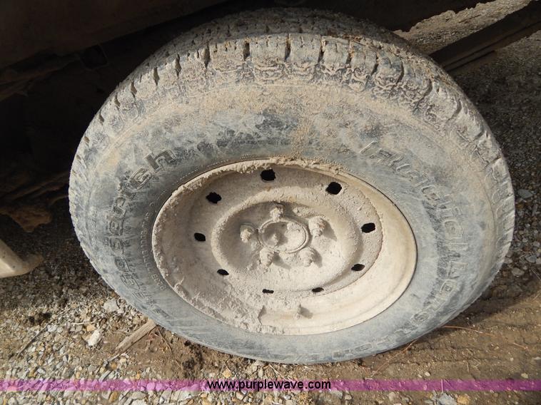 image for item I1139 2003 Ford F150 pickup truck