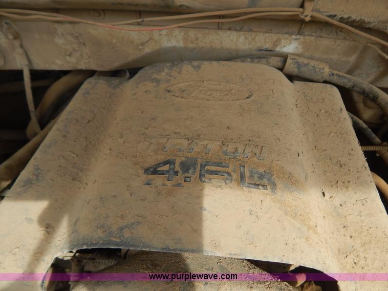 image for item I1139 2003 Ford F150 pickup truck