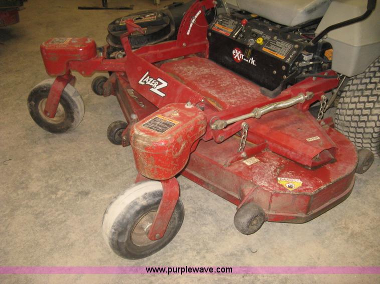 image for item I5542 2007 Exmark Lazer Z zero turn mower with bagger