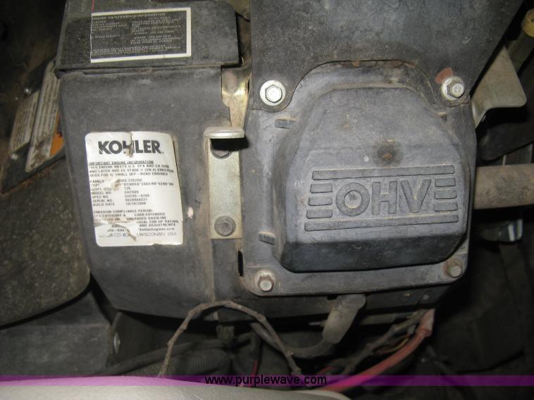 image for item I5542 2007 Exmark Lazer Z zero turn mower with bagger