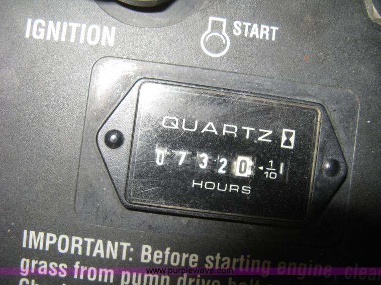 image for item I5542 2007 Exmark Lazer Z zero turn mower with bagger