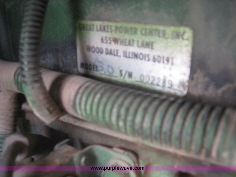 image for item I5543 1998 Bandit 90XP brush chipper