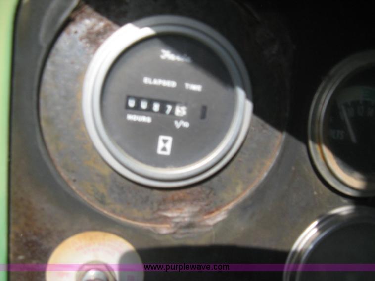 image for item I5543 1998 Bandit 90XP brush chipper