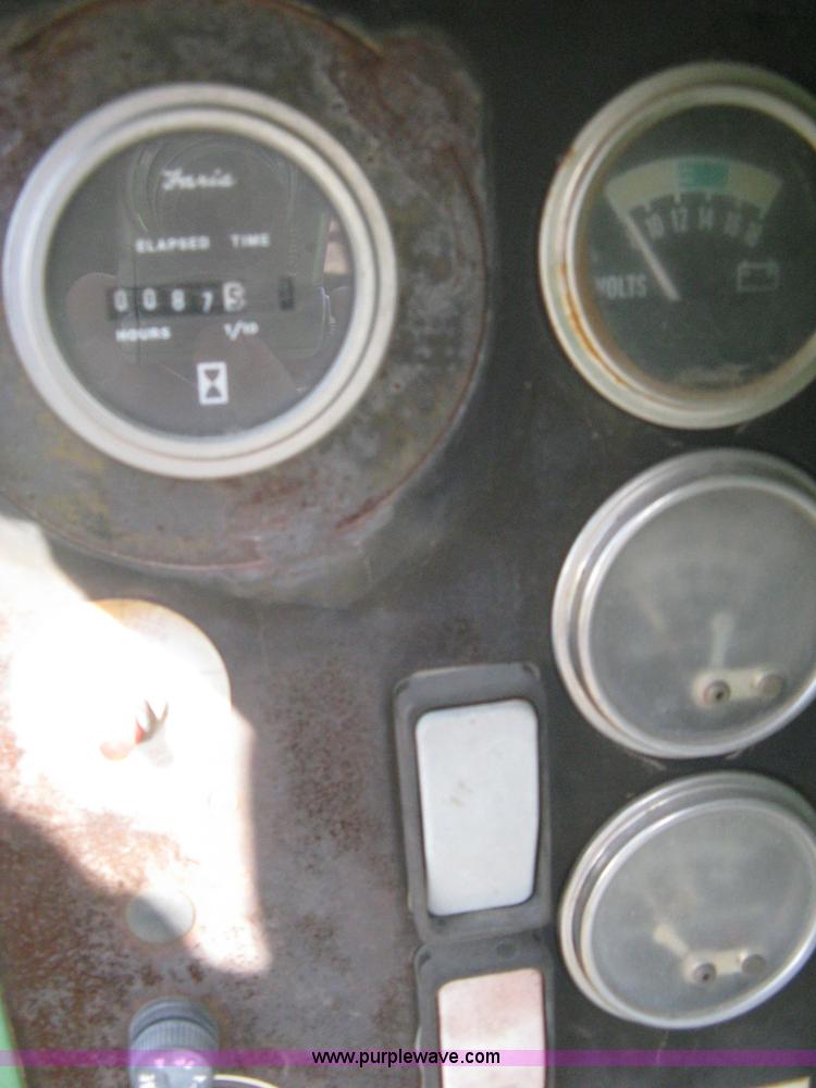 image for item I5543 1998 Bandit 90XP brush chipper