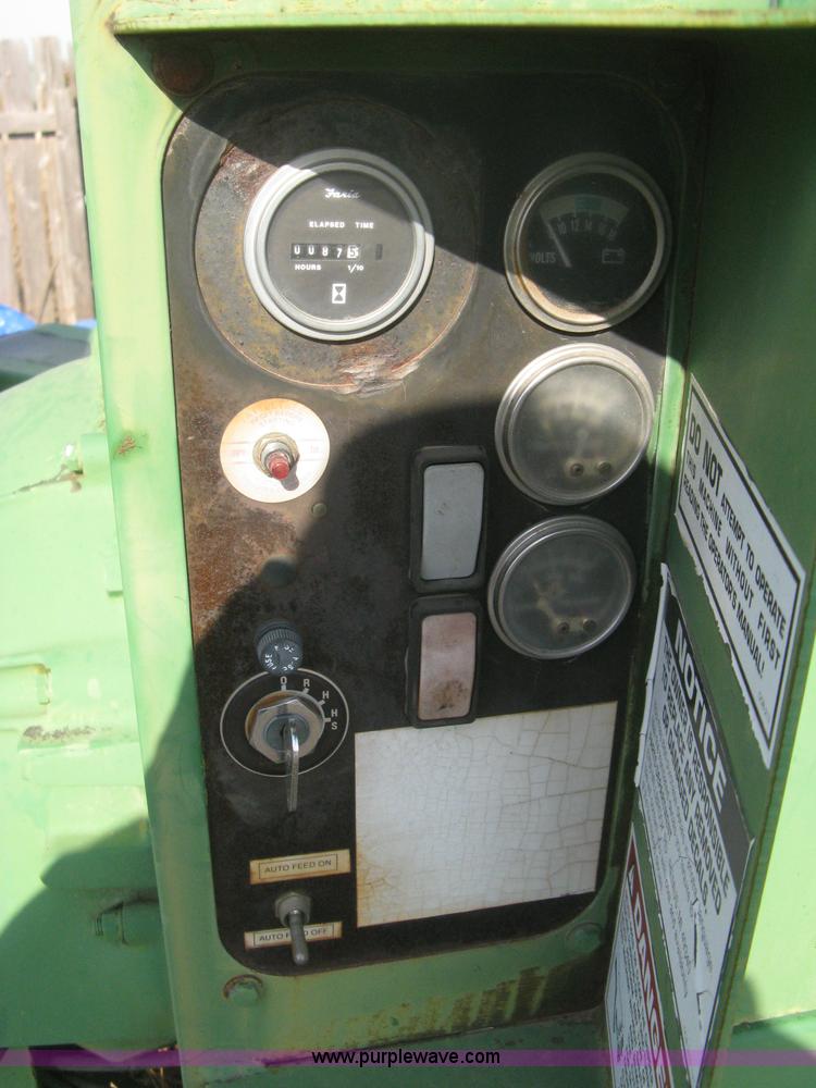 image for item I5543 1998 Bandit 90XP brush chipper