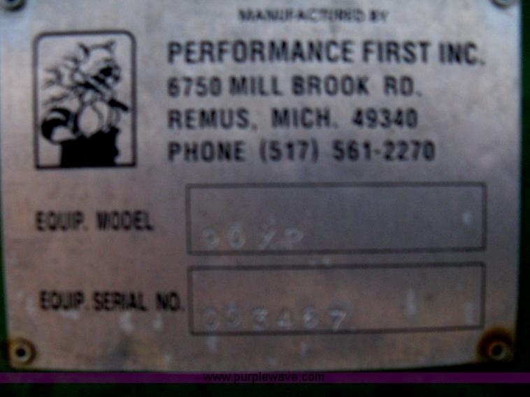 image for item I5543 1998 Bandit 90XP brush chipper