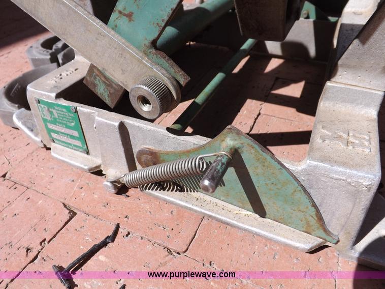 image for item I9018 McElroy poly pipe fusing machine