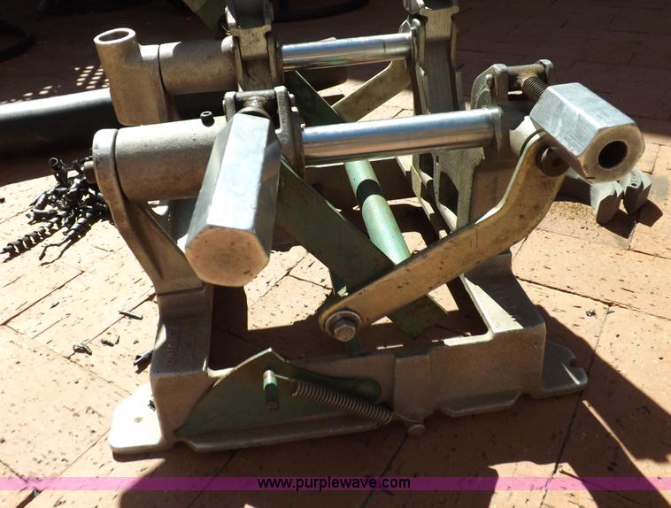 image for item I9018 McElroy poly pipe fusing machine