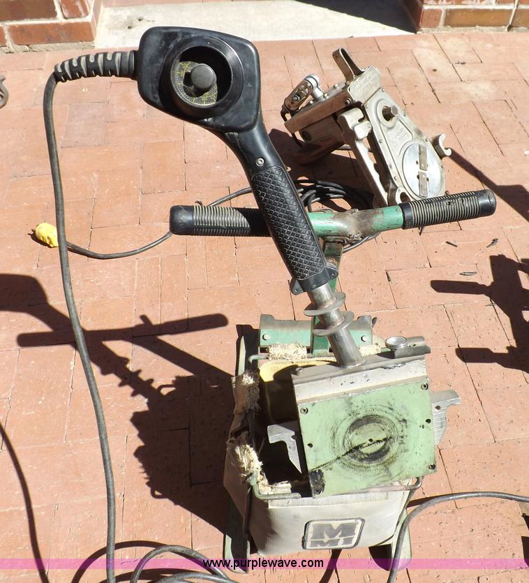 image for item I9018 McElroy poly pipe fusing machine