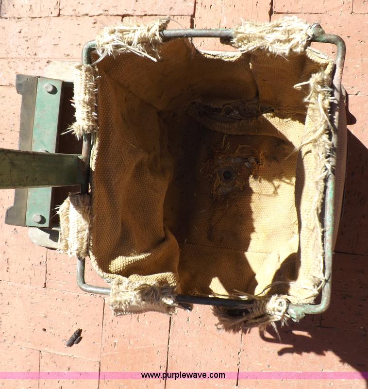 image for item I9018 McElroy poly pipe fusing machine