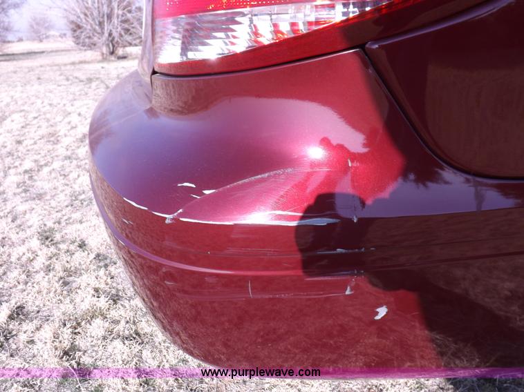 image for item I9032 2004 Ford Taurus SES