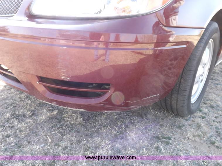 image for item I9032 2004 Ford Taurus SES